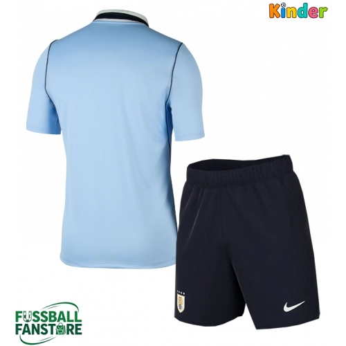 Uruguay Replik Heimtrikot Kinder WM 2026 Kurzarm (+ Kurze Hosen)